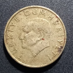 Turkija 10.000 lirų, 1996 KM1027.1