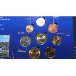 Lithuania, Euro and Litas coin set